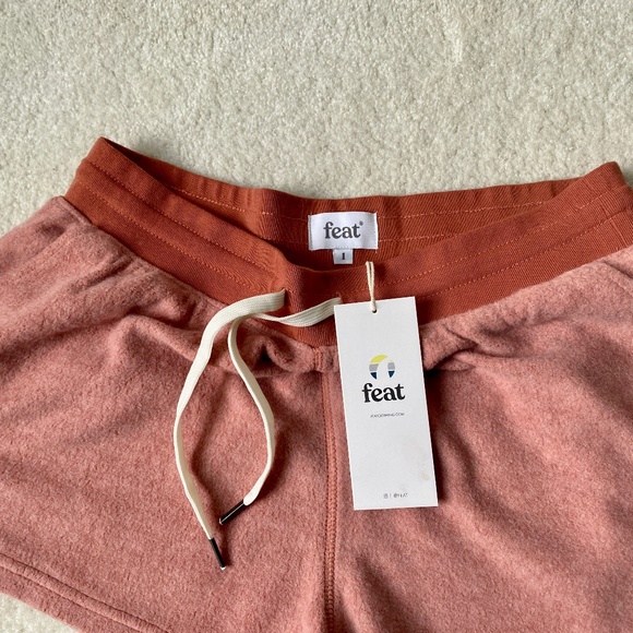 FEAT CLOTHING BlanketBlend Fleece Drawstring Lounge Shorts in Cayenne - Size S/1 - Picture 5 of 8